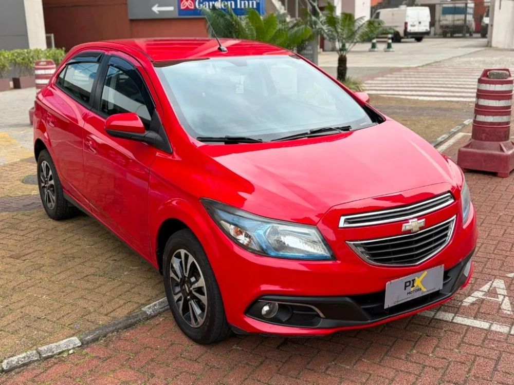 GM - Chevrolet GM ONIX 1.4 LTZ 2014 FLEX